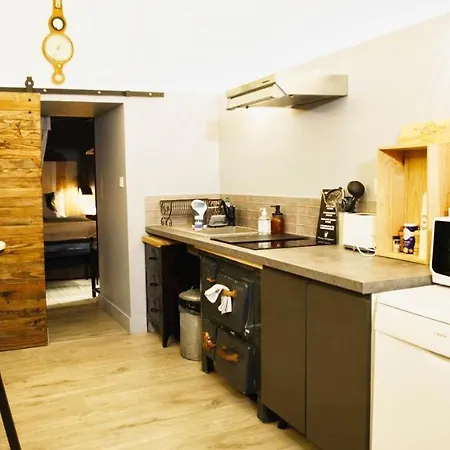 Le Bouquiniste, Centre Historique, Fibre, Ess, Rez-de-chaussee, Bedinshop Apartment *
