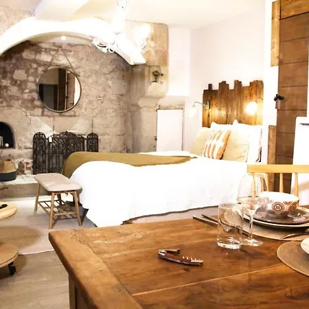 Le Bouquiniste, Centre Historique, Fibre, Ess, Rez-de-chaussee, Bedinshop Romans-sur-Isere