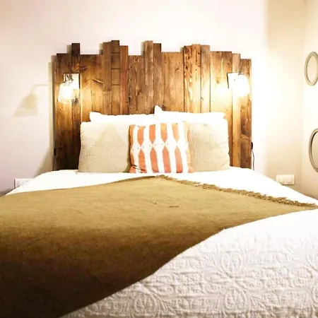 Apartment Le Bouquiniste, Centre Historique, Fibre, Ess, Rez-de-chaussee, Bedinshop Romans-sur-Isere